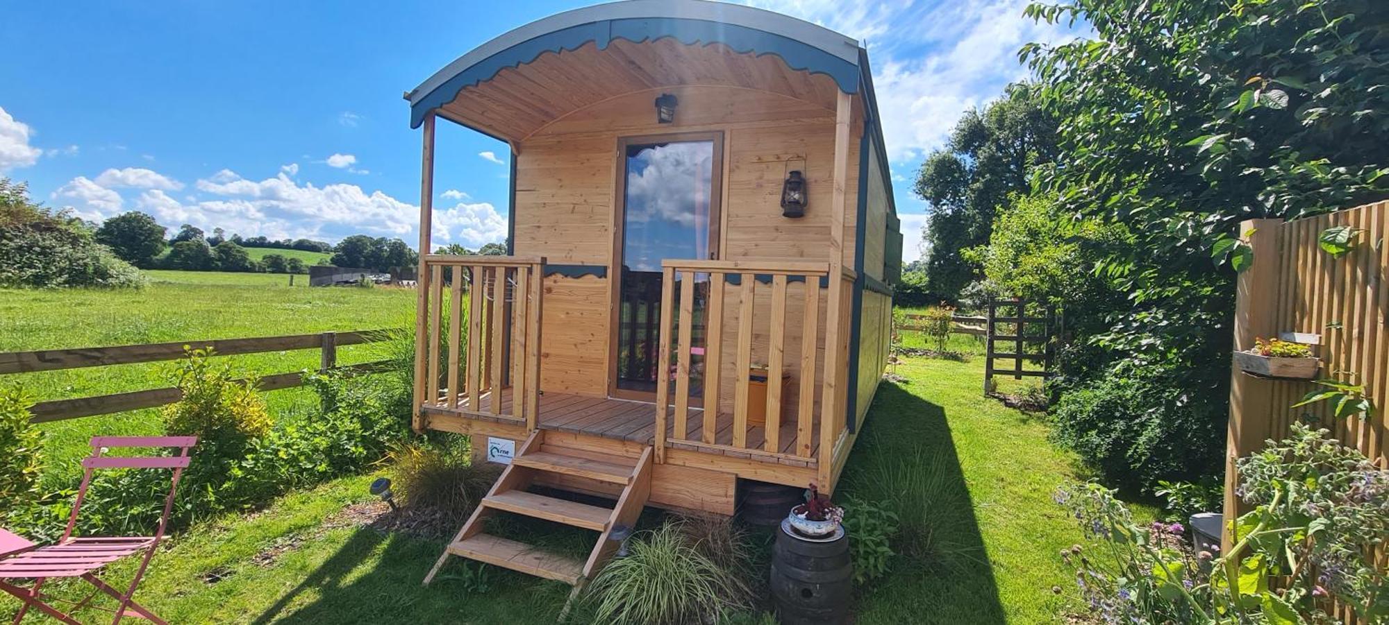 Villa Roulotte A La Ferme Buissonniere à La Lande-de-Louge Extérieur photo